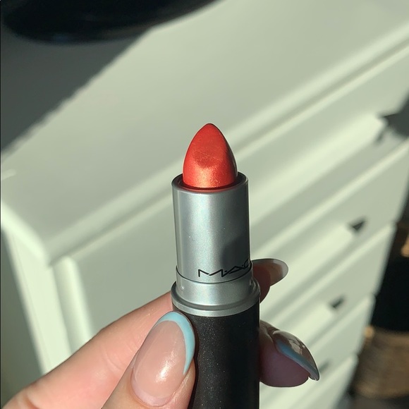 MAC lipstick - Picture 2 of 3